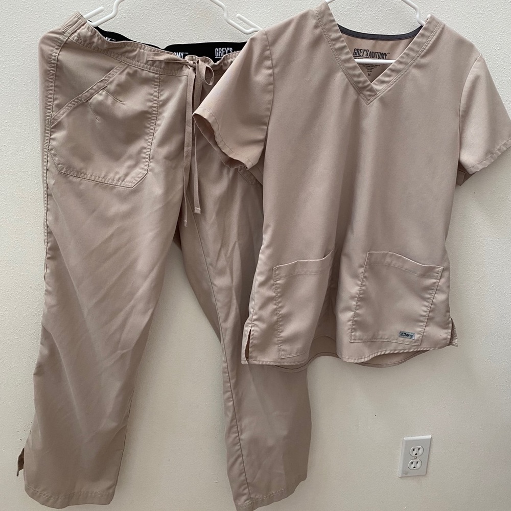 Grey’s anatomy scrub set